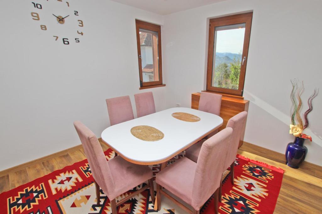 Imas Apartment Sarajevo Buitenkant foto